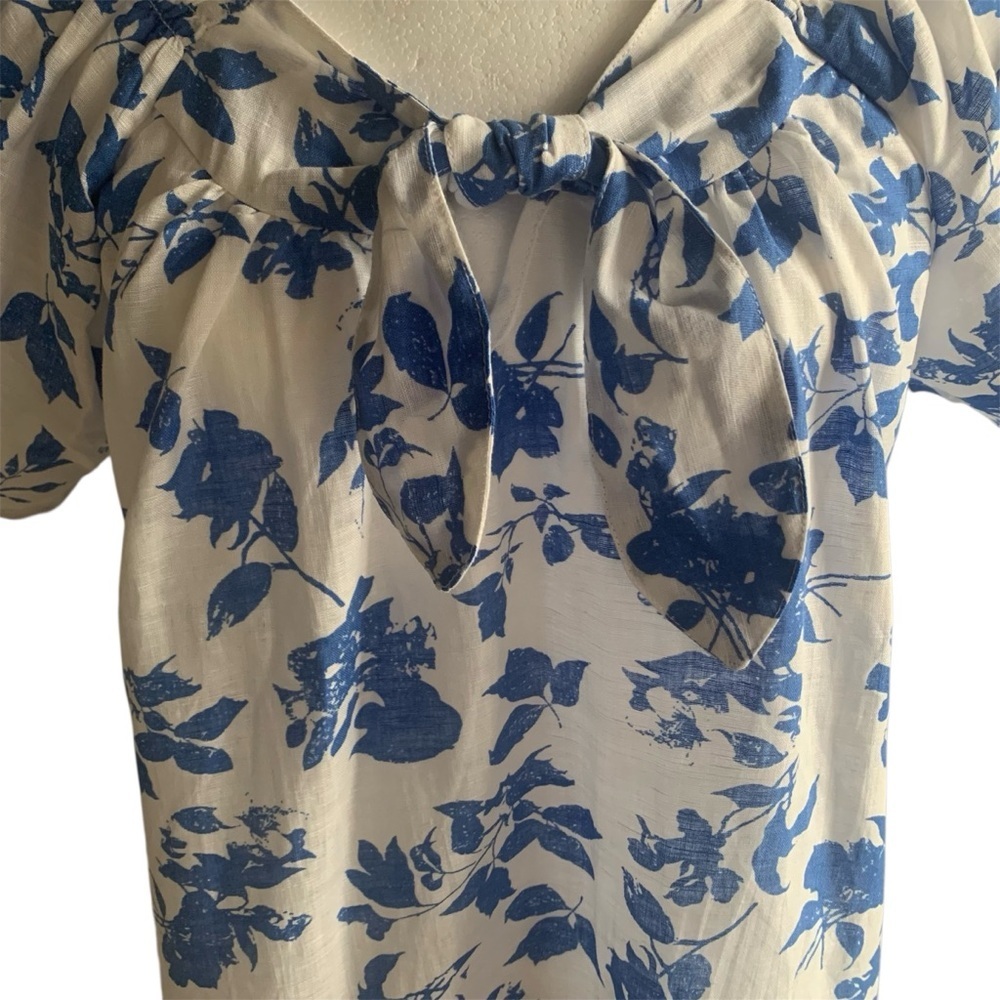 π Floral Linen Tunic Top Ruffle Tie Front Light Smocking Periwinkle Blue White M - Picture 9 of 14